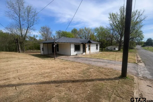 $189,900 | 303 North Virginia Avenue, Tyler, TX 75702