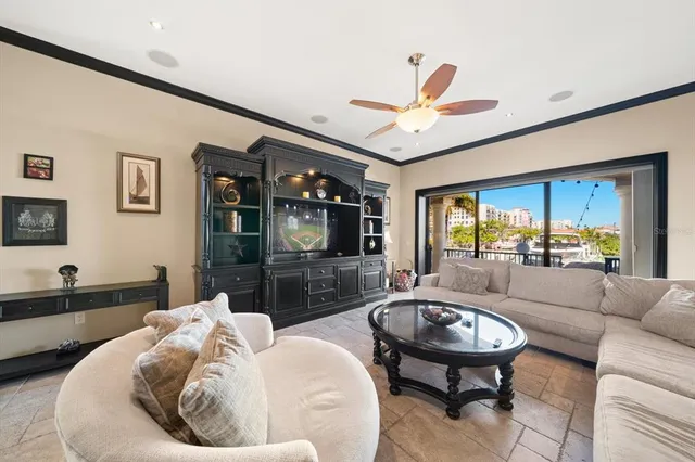 $3,399,000 | 108 Bayside Drive, Clearwater Beach, FL 33767