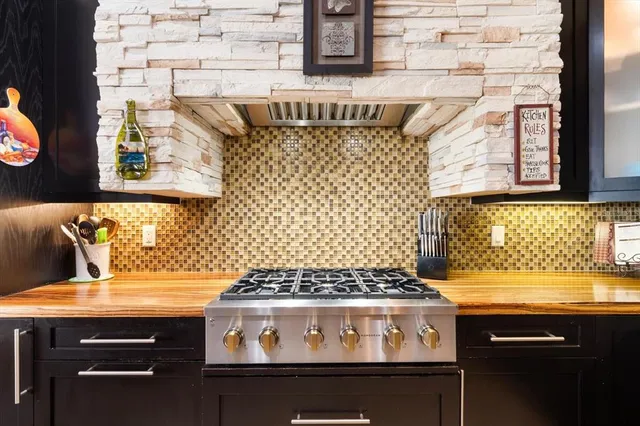 $3,399,000 | 108 Bayside Drive, Clearwater Beach, FL 33767