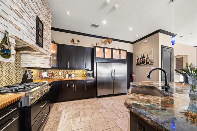 $3,399,000 | 108 Bayside Drive, Clearwater Beach, FL 33767