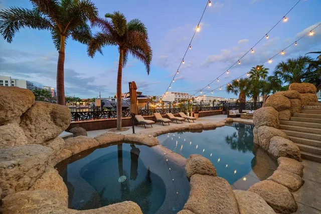 $3,399,000 | 108 Bayside Drive, Clearwater Beach, FL 33767