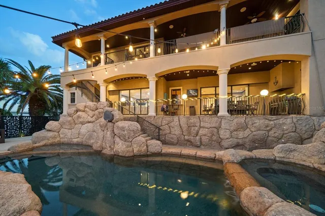 $3,399,000 | 108 Bayside Drive, Clearwater Beach, FL 33767