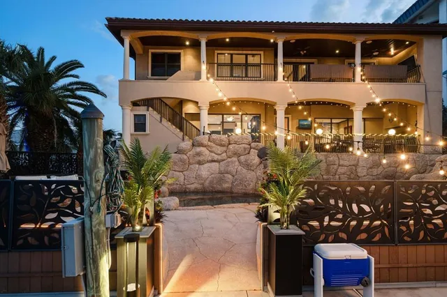 $3,399,000 | 108 Bayside Drive, Clearwater Beach, FL 33767