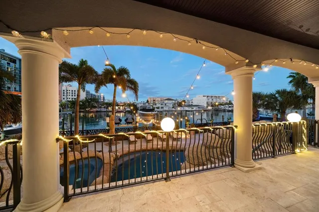 $3,399,000 | 108 Bayside Drive, Clearwater Beach, FL 33767