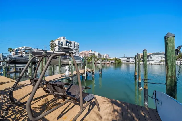 $3,399,000 | 108 Bayside Drive, Clearwater Beach, FL 33767