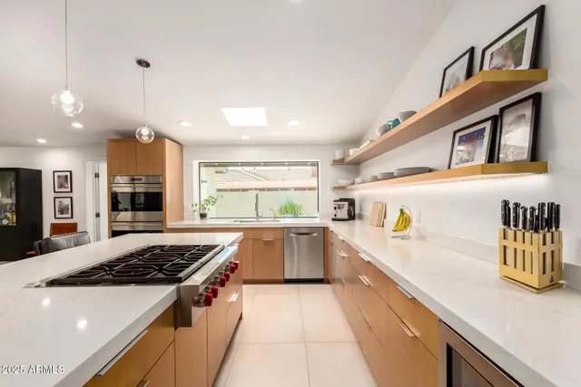 $2,195,000 | 4101 East Medlock Drive, Phoenix, AZ 85018