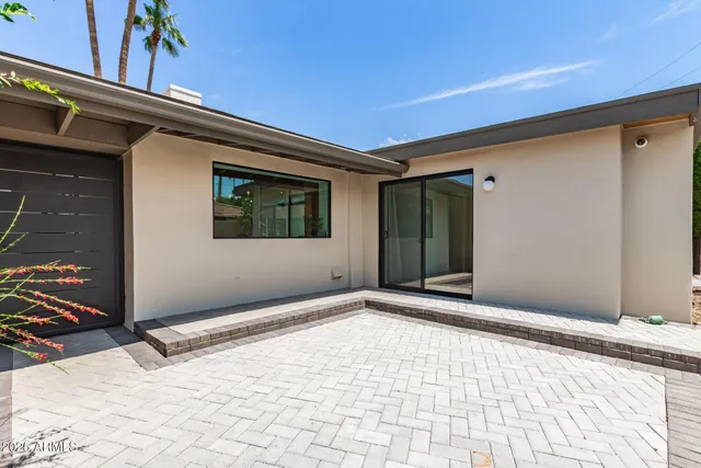 $2,195,000 | 4101 East Medlock Drive, Phoenix, AZ 85018