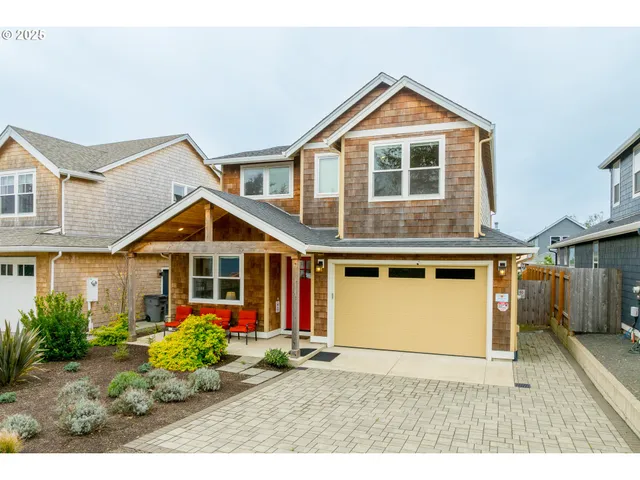 $1,299,000 | 209 3rd Street, Manzanita, OR 97130