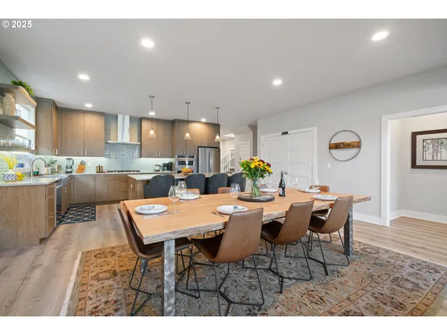 $1,299,000 | 209 3rd Street, Manzanita, OR 97130