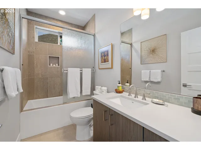 $1,299,000 | 209 3rd Street, Manzanita, OR 97130