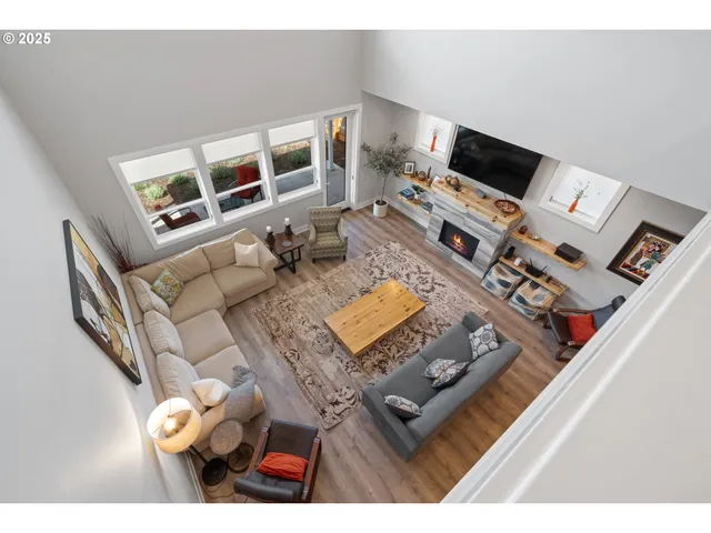 $1,299,000 | 209 3rd Street, Manzanita, OR 97130