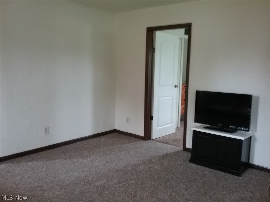 3813 State Road Vermilion, OH 44089 - Photo 10 of 28