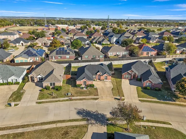 $364,900 | 1644 Ridgemar Drive, Grand Prairie, TX 75051