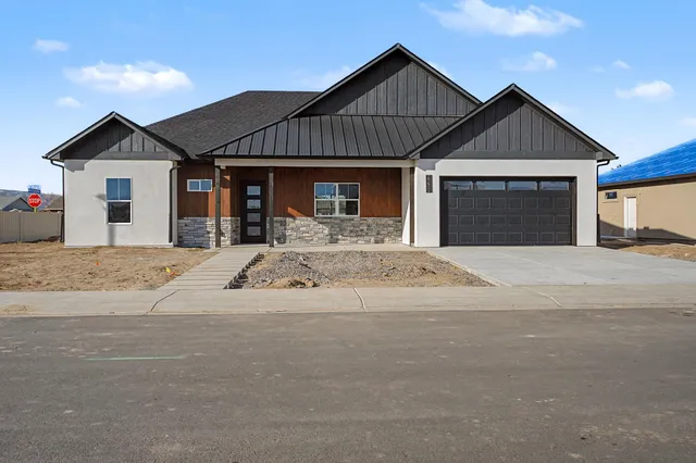 $594,000 | 351 Mee Canyon Circle, Fruita, CO 81521