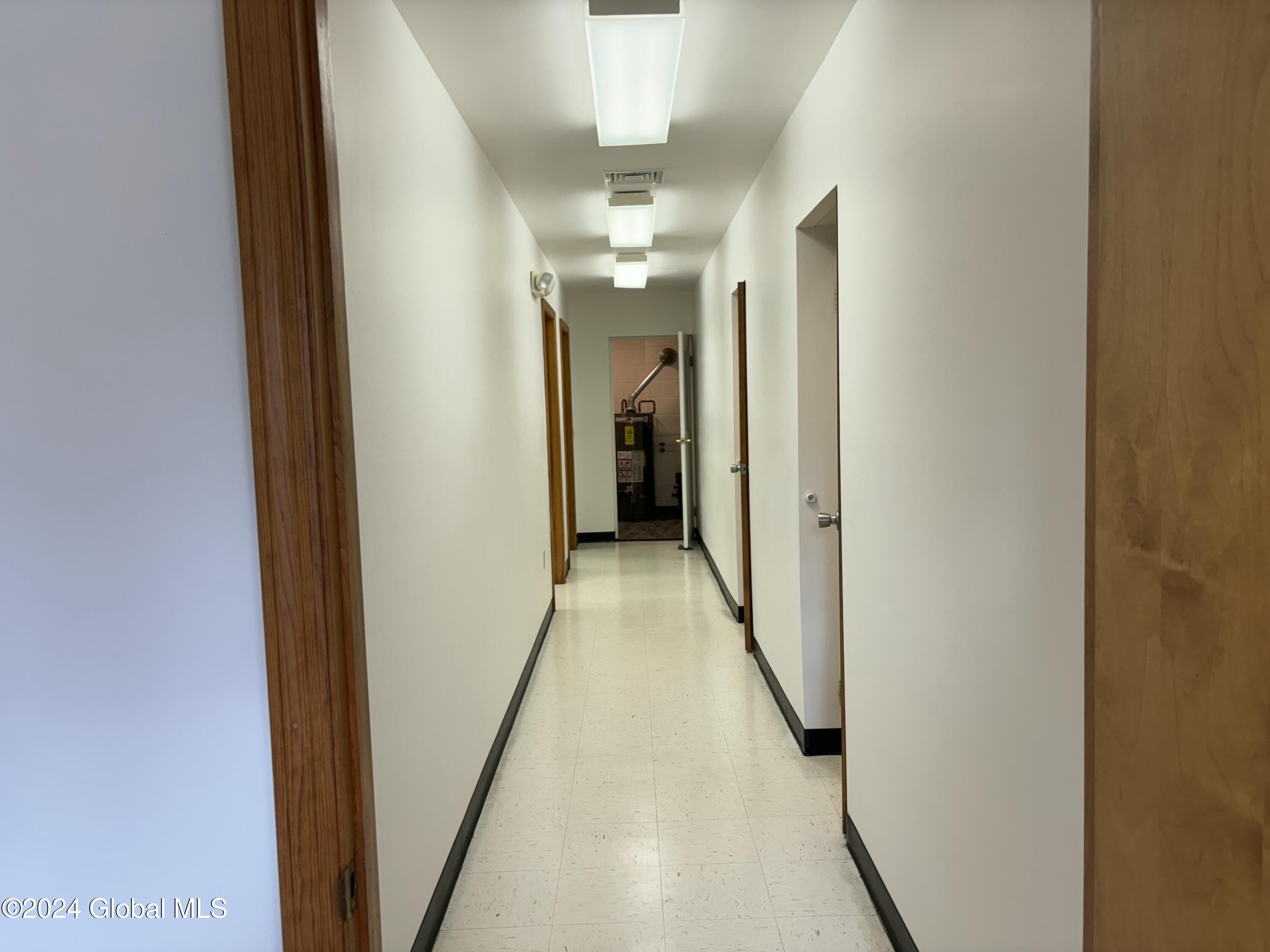 527 North Perry Street Johnstown, NY 12095 - Photo 20 of 46 IMG_2115