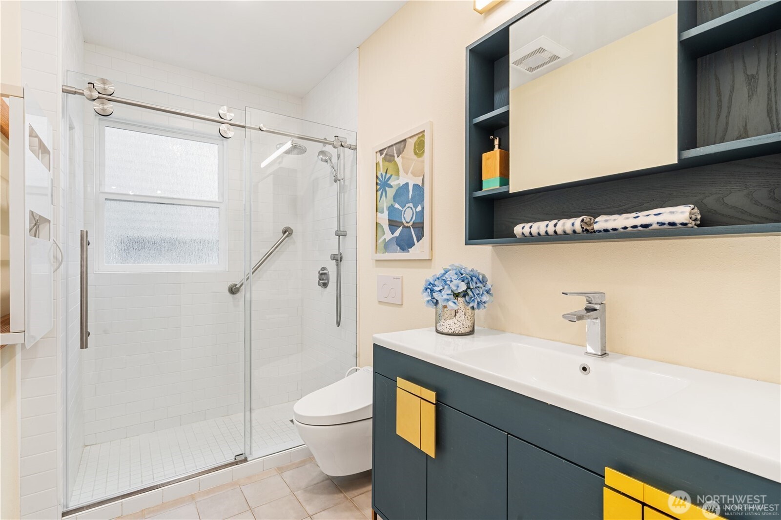 6026 35th Avenue Northeast Seattle, WA 98115 - Photo 14 of 34