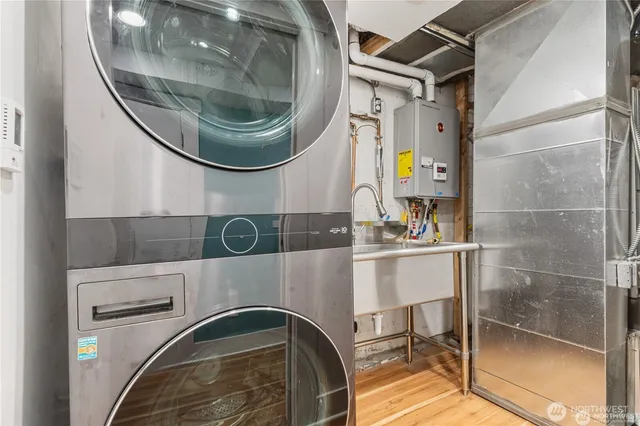 $1,299,950 | 6026 35th Avenue Northeast, Seattle, WA 98115