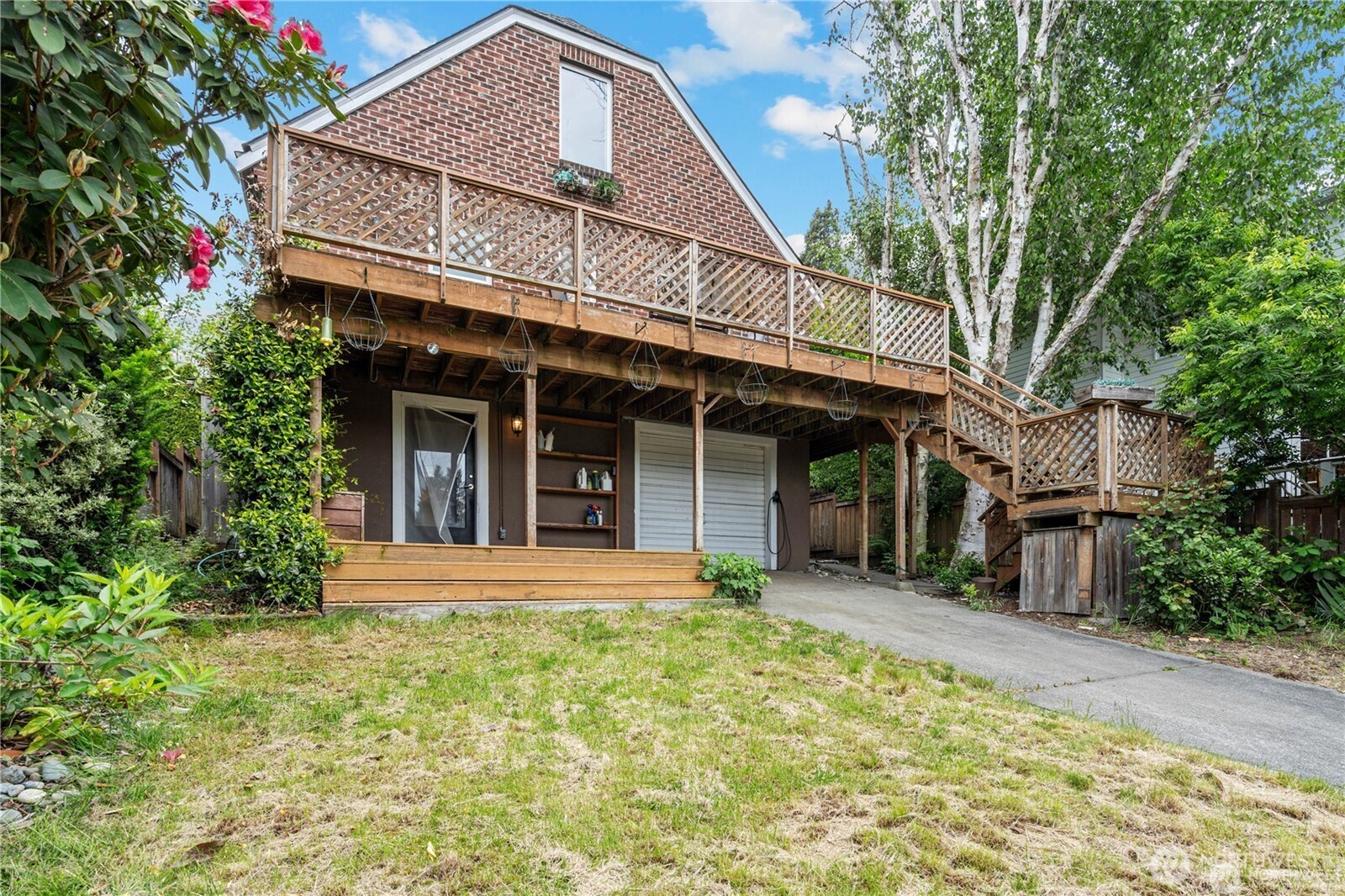 6026 35th Avenue Northeast Seattle, WA 98115 - Photo 30 of 34