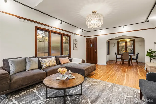 $1,299,950 | 6026 35th Avenue Northeast, Seattle, WA 98115