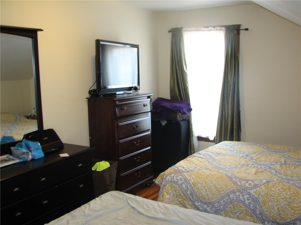 145 Chaplin Street Pawtucket, RI 02861 - Photo 18 of 22 Gallery Image 18