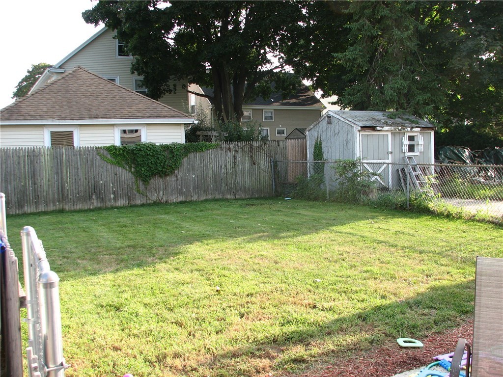 145 Chaplin Street Pawtucket, RI 02861 - Photo 3 of 22 Gallery Image 3