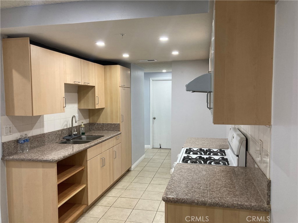 12122 Ferris Road, Unit 1 El Monte, CA 91732 - Photo 15 of 19