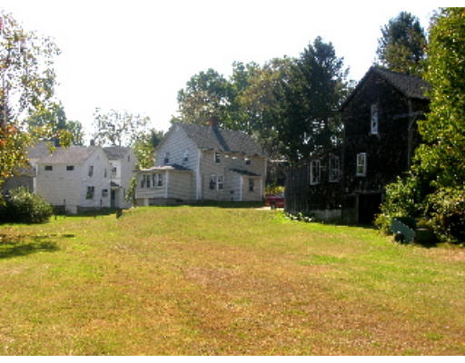 3 Littleton Road Harvard, MA 01451 - Photo 3 of 5 a house view with swimming pool