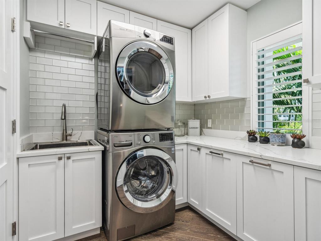 5727 Riegel's Point Road Sarasota, FL 34242 - Photo 33 of 50