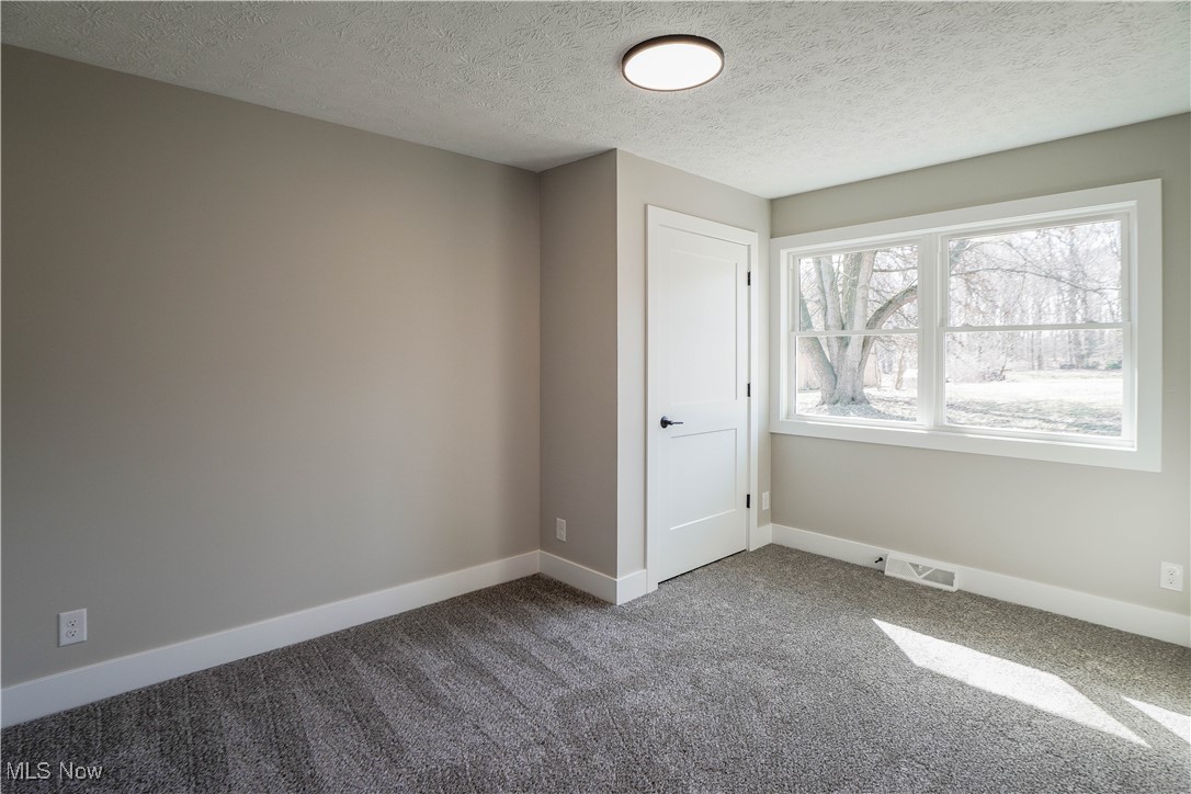 3032 Rohrer Road Wadsworth, OH 44281 - Photo 16 of 32 Bedroom 2