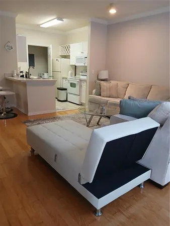 $2,100 | 1216 South Missouri Avenue, Unit 218, Clearwater, FL 33756