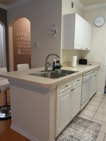 $2,100 | 1216 South Missouri Avenue, Unit 218, Clearwater, FL 33756