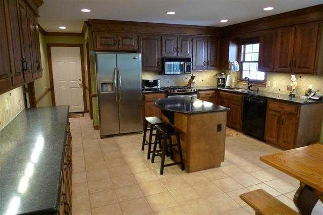 98 West Hackney Road Greer, SC 29650 - Photo 2 of 22 Gallery Image 2