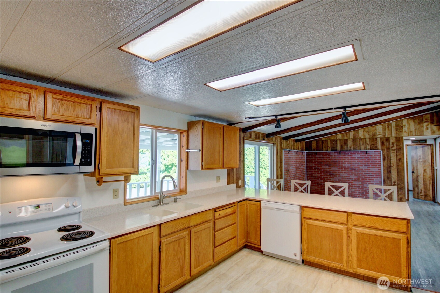 820 Fruitdale Road Sedro-Woolley, WA 98284 - Photo 10 of 35