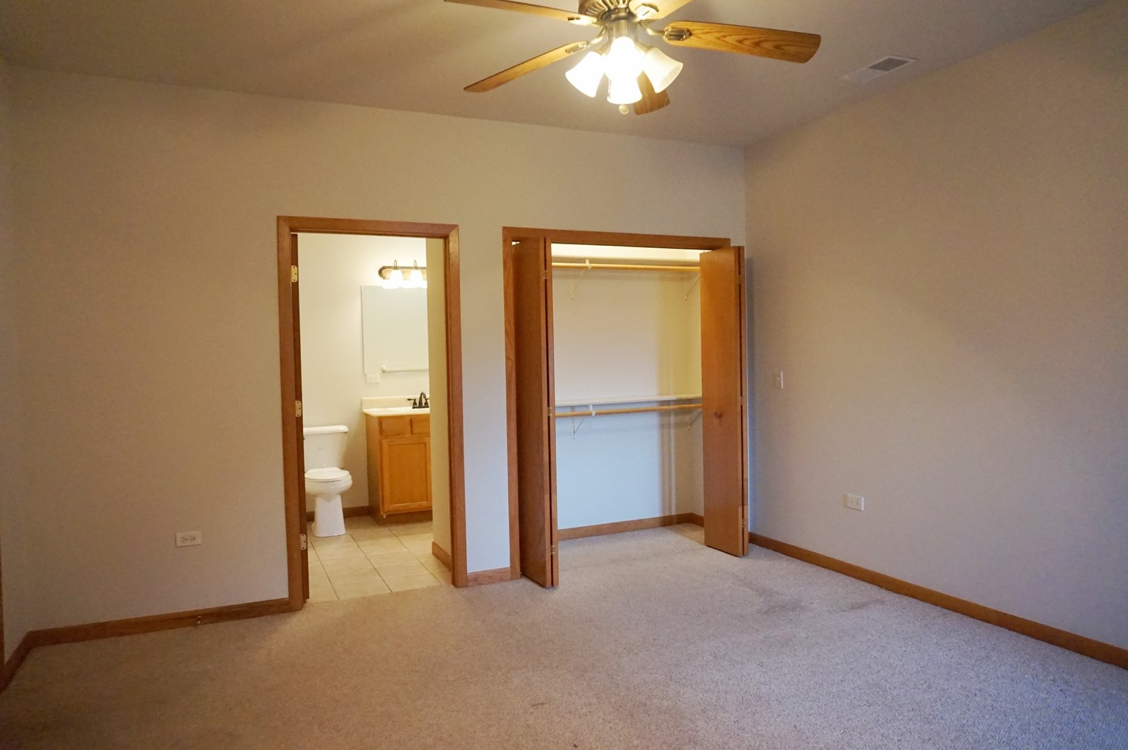 Undisclosed Address Wilmington, IL 60481 - Photo 16 of 18 an empty room with a bathroom