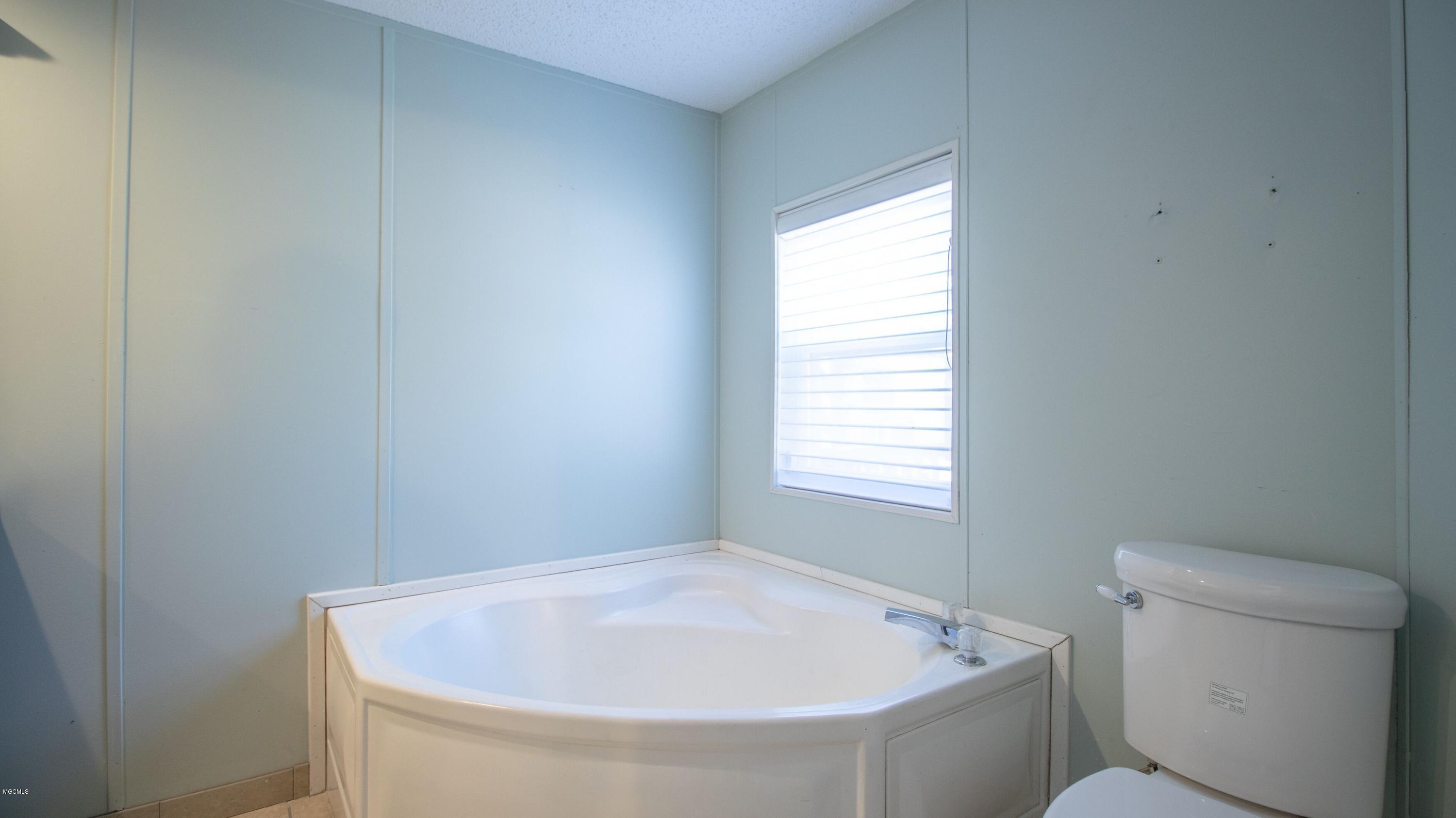 12706 Meadowglen Road Vancleave, MS 39565 - Photo 11 of 19 4