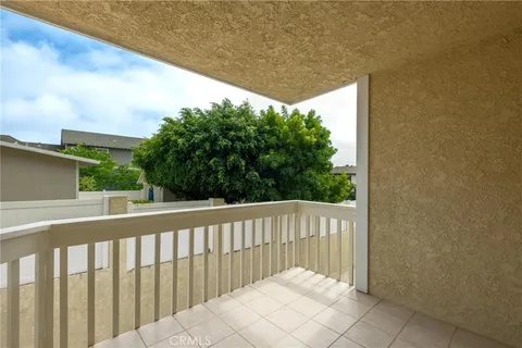 $1,399,000 | 217 South Helberta Avenue, Unit 3, Redondo Beach, CA 90277