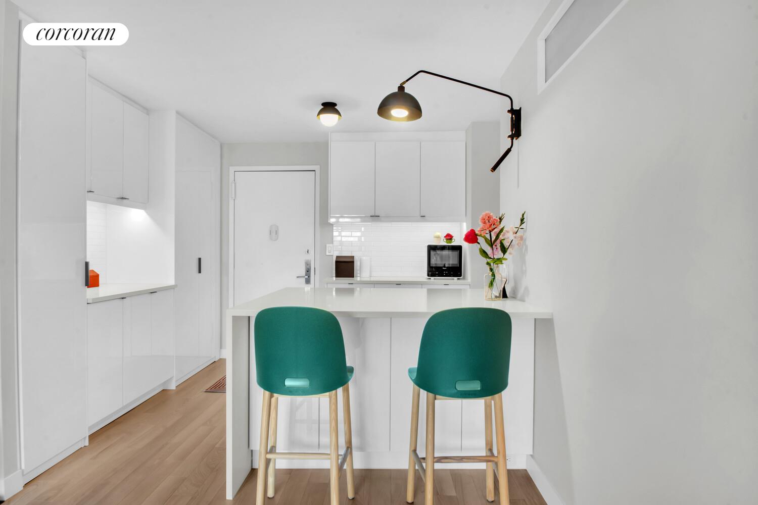 205 3rd Avenue, Unit 5V Manhattan, NY 10003 - Photo 4 of 10