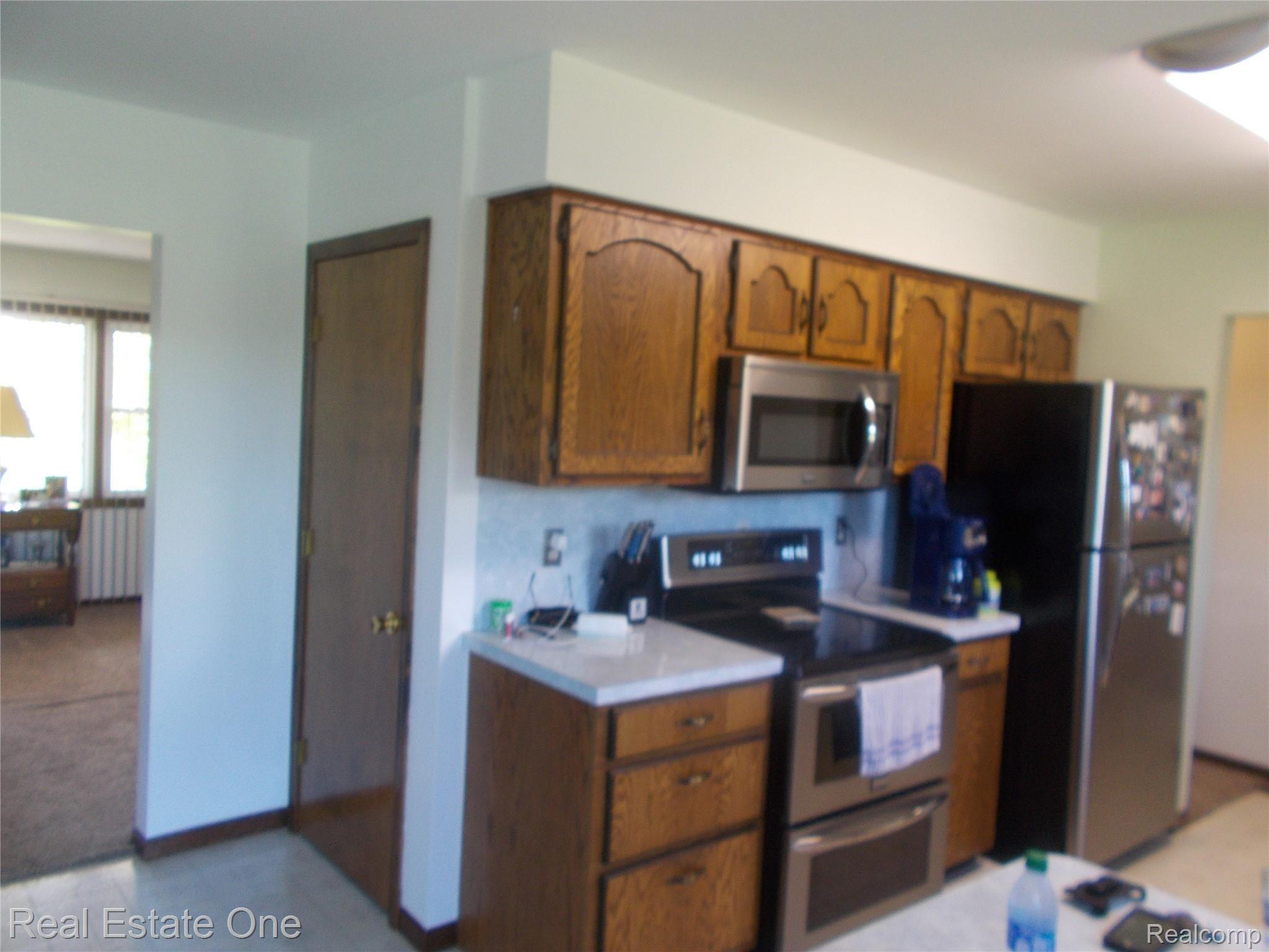 6438 Burtch Road Jeddo, MI 48032 - Photo 20 of 35 Burtch Road (48).JPG