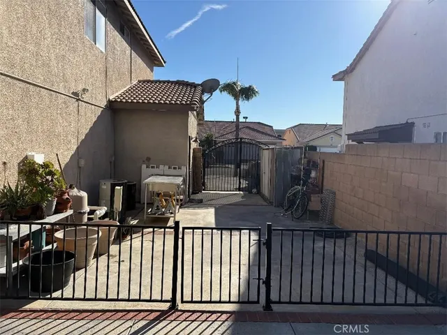 $869,999 | 14610 Arizona Street, Fontana, CA 92336