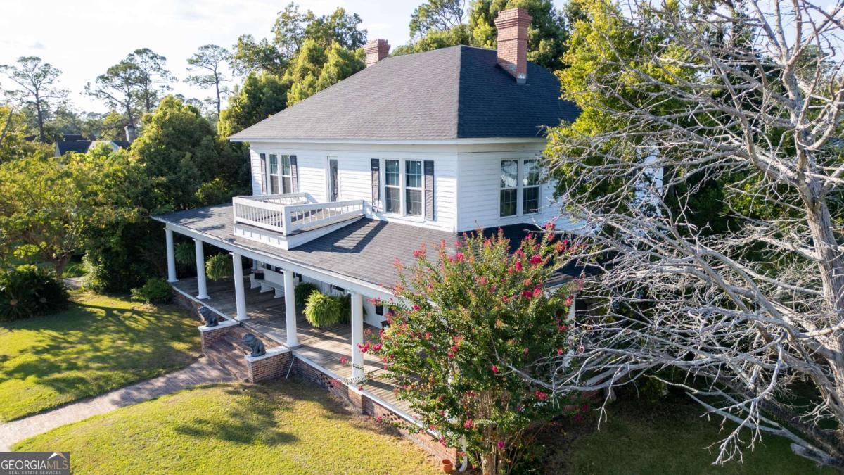 66 Weaver Street Baxley, GA 31513 - Photo 2 of 96