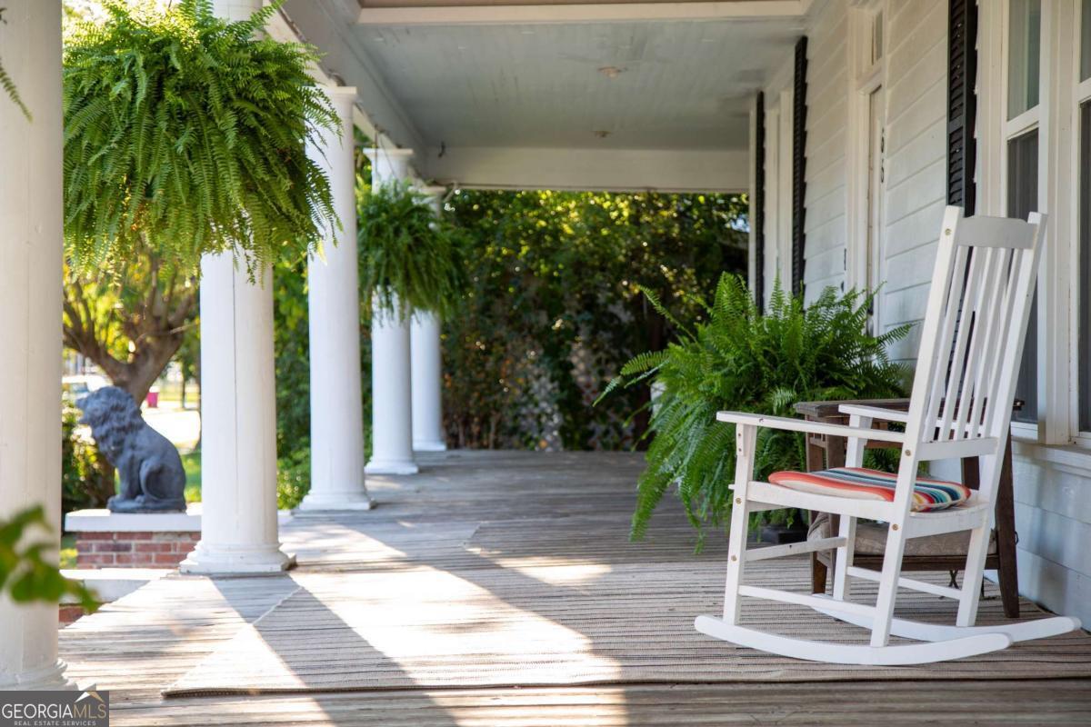 66 Weaver Street Baxley, GA 31513 - Photo 3 of 96