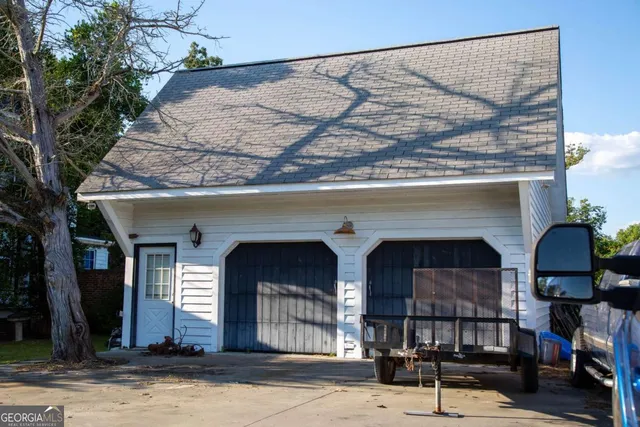 $500,000 | 66 Weaver Street, Baxley, GA 31513