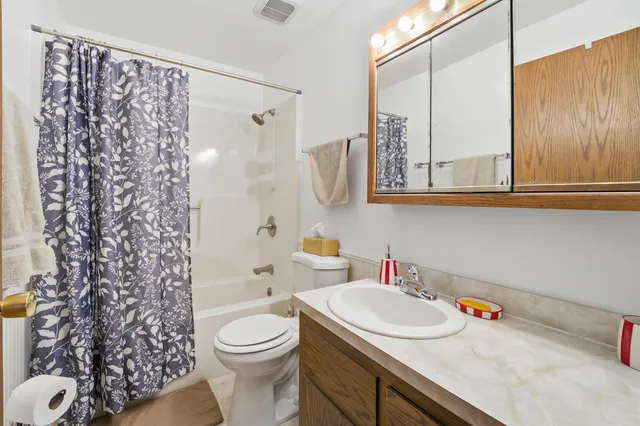 $315,000 | 1928 South Lawe Street, Appleton, WI 54915