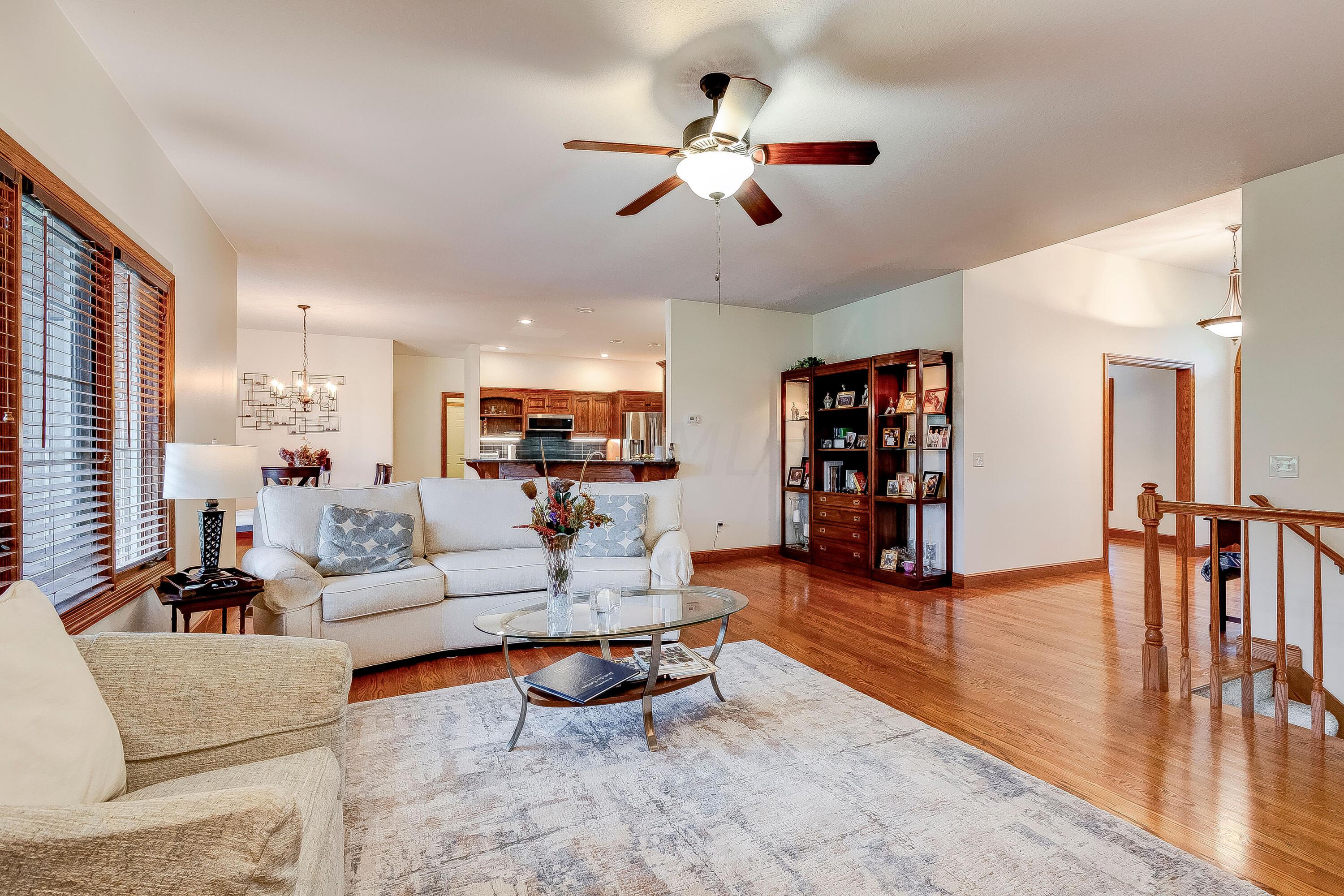 17511 Gambier Road Mount Vernon, OH 43050 - Photo 5 of 55 1-14