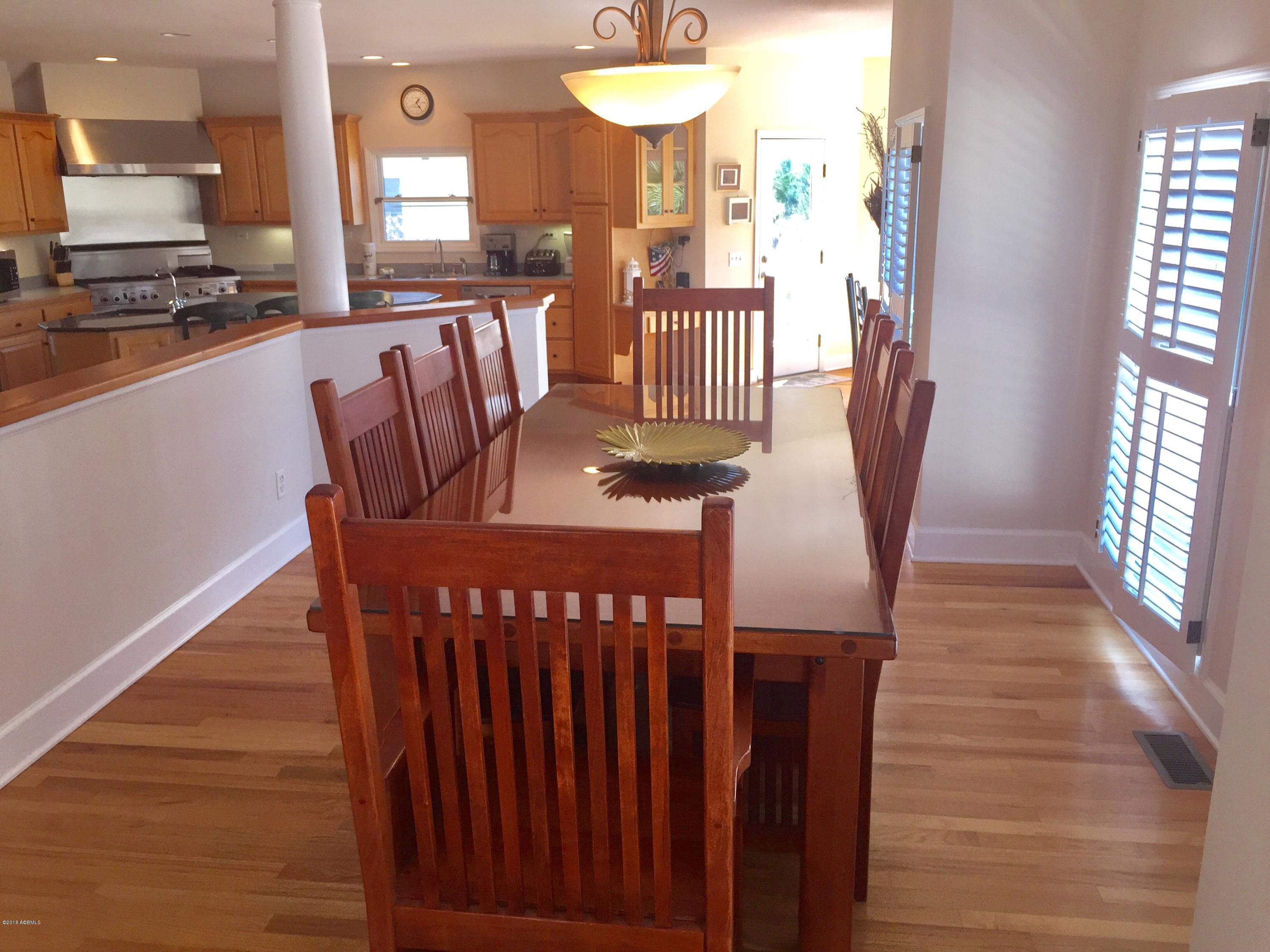 718 Pompano Road Fripp Island, SC 29920 - Photo 5 of 32 Dining Room