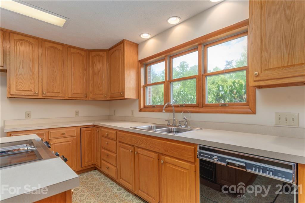 22 Lon Israel Road Candler, NC 28715 - Photo 17 of 40 Gallery Image 17