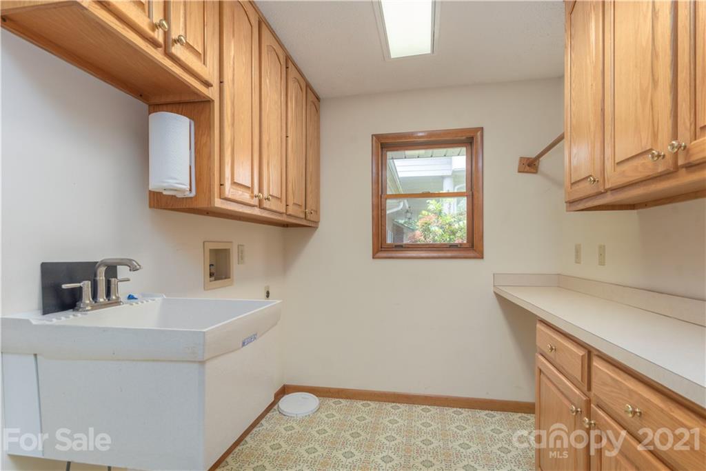 22 Lon Israel Road Candler, NC 28715 - Photo 28 of 40 Gallery Image 28