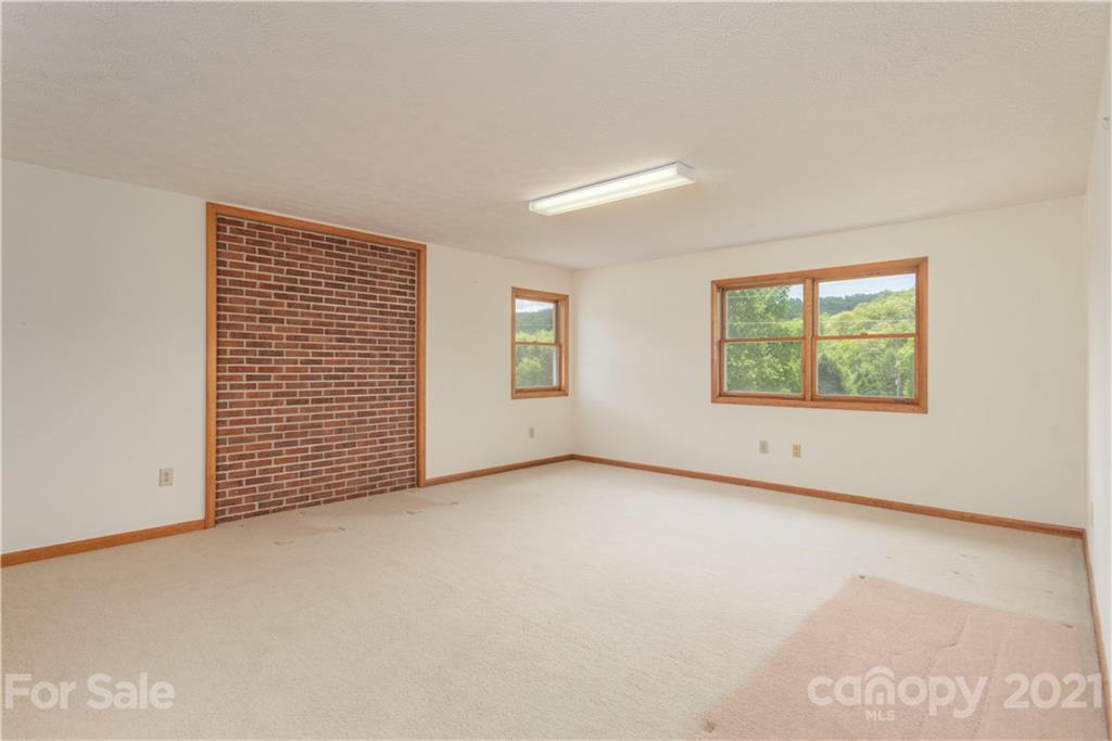 22 Lon Israel Road Candler, NC 28715 - Photo 30 of 40 Gallery Image 30