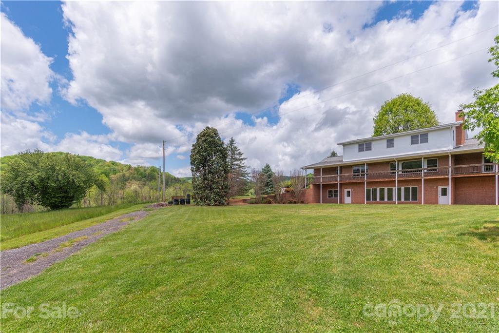 22 Lon Israel Road Candler, NC 28715 - Photo 7 of 40 Gallery Image 7