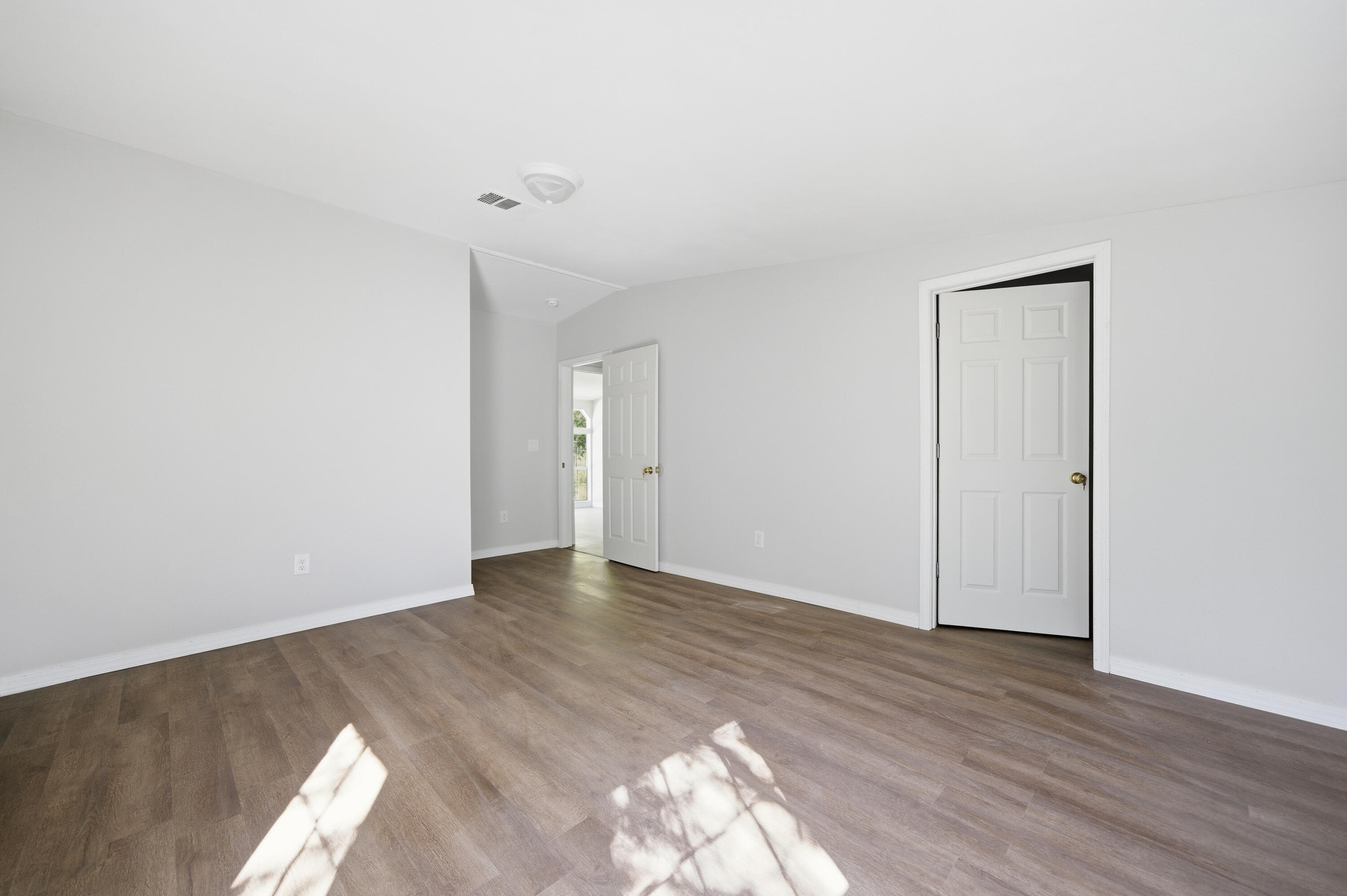 834 North Caryville Road Bonifay, FL 32425 - Photo 14 of 42 DSC00137